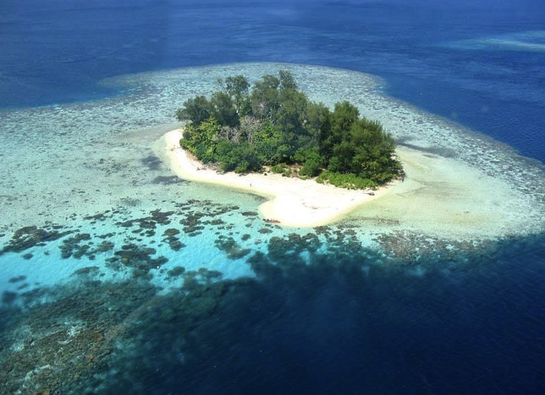 Kennedy Island, then called Plum Pudding Island, where Kennedy and his crew were stranded for seven days after their boat was destroyed by the Japanese battleship Amagiri. 